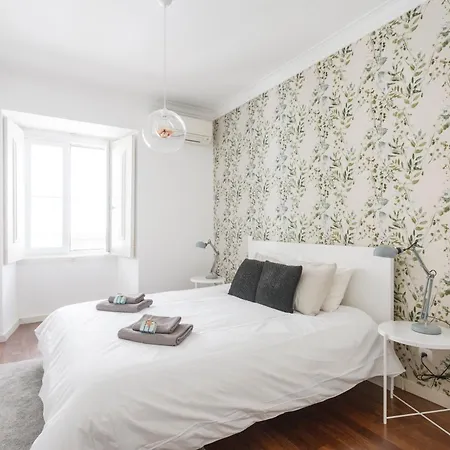 アパート Chiado Prestige View リスボン