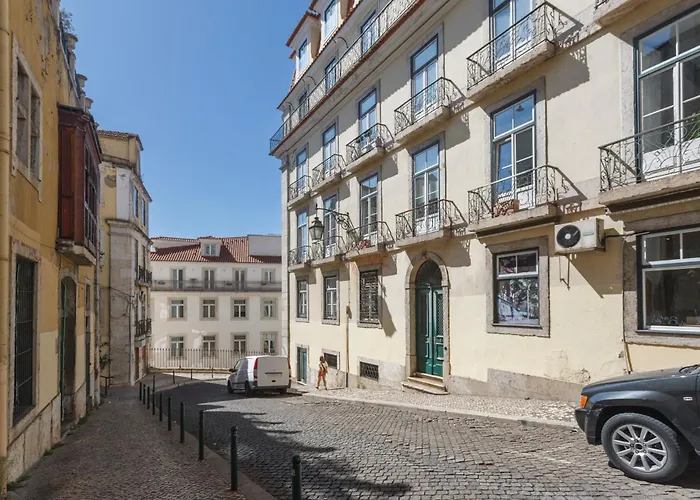 Chiado Prestige View * Lisboa