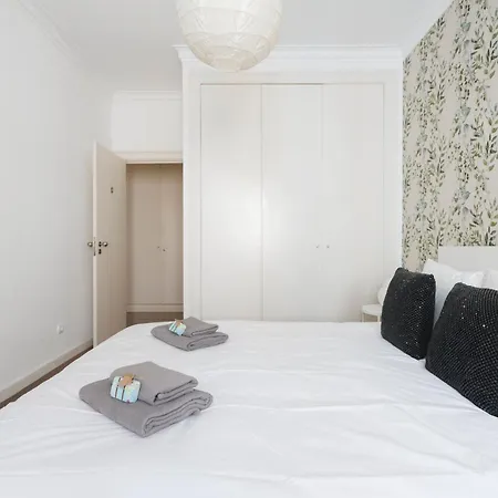 Chiado Prestige View דירה